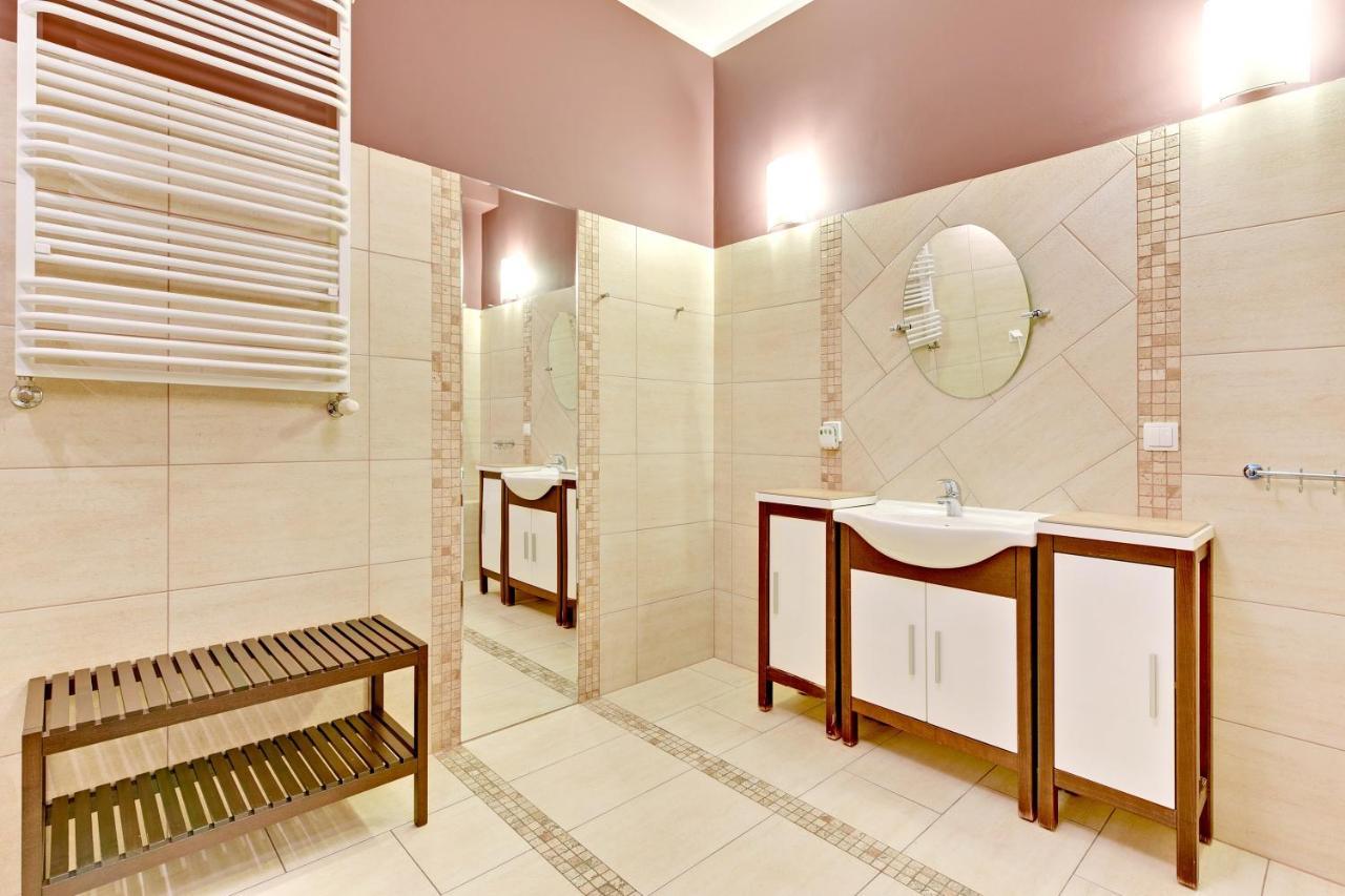 Grand Apartments - Neptun Park Sunny 2 Bedrooms Apartment 格但斯克 外观 照片