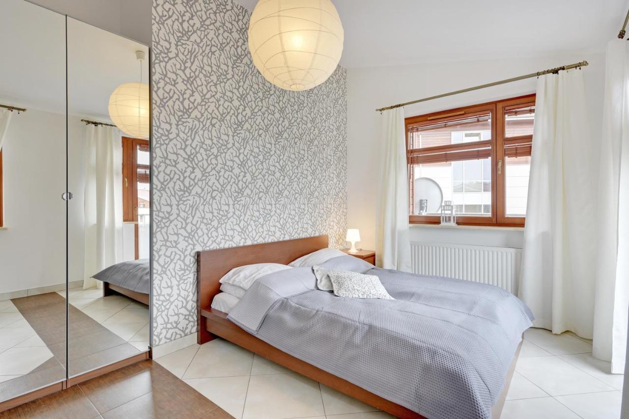 Grand Apartments - Neptun Park Sunny 2 Bedrooms Apartment 格但斯克 外观 照片